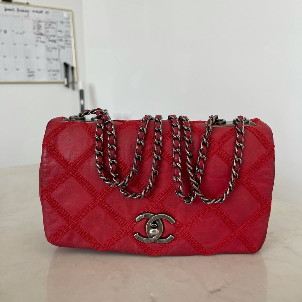 Chanel small flap bag with diamonds stitches